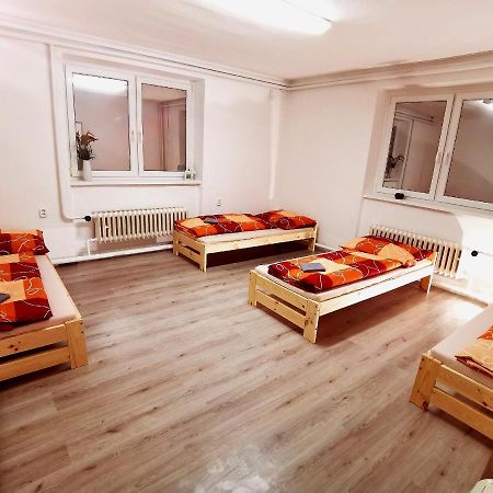 Appartamento Diamond House Brezno Esterno foto