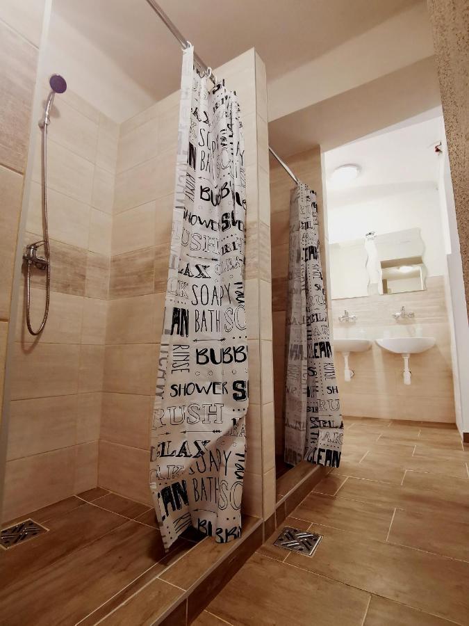 Appartamento Diamond House Brezno Esterno foto