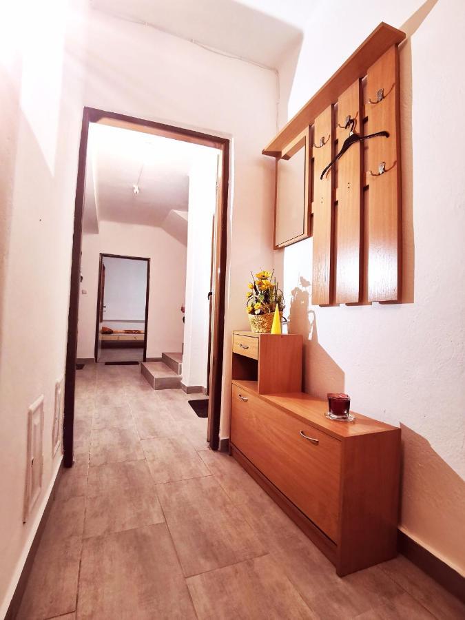 Appartamento Diamond House Brezno Esterno foto
